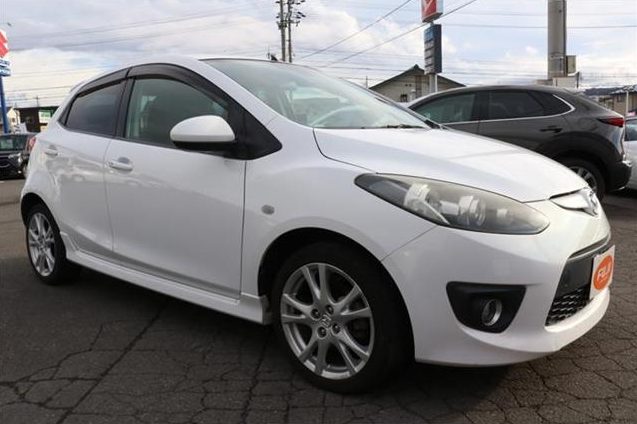 MAZDA DEMIO 2010 - Stock ID AA00021