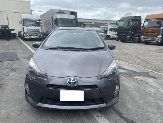 TOYOTA AQUA 2013 - Stock ID AA00632