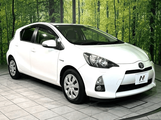 TOYOTA AQUA 2013 - Stock ID AA30157