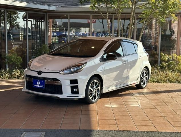 TOYOTA AQUA 2018 - Stock ID AA00036
