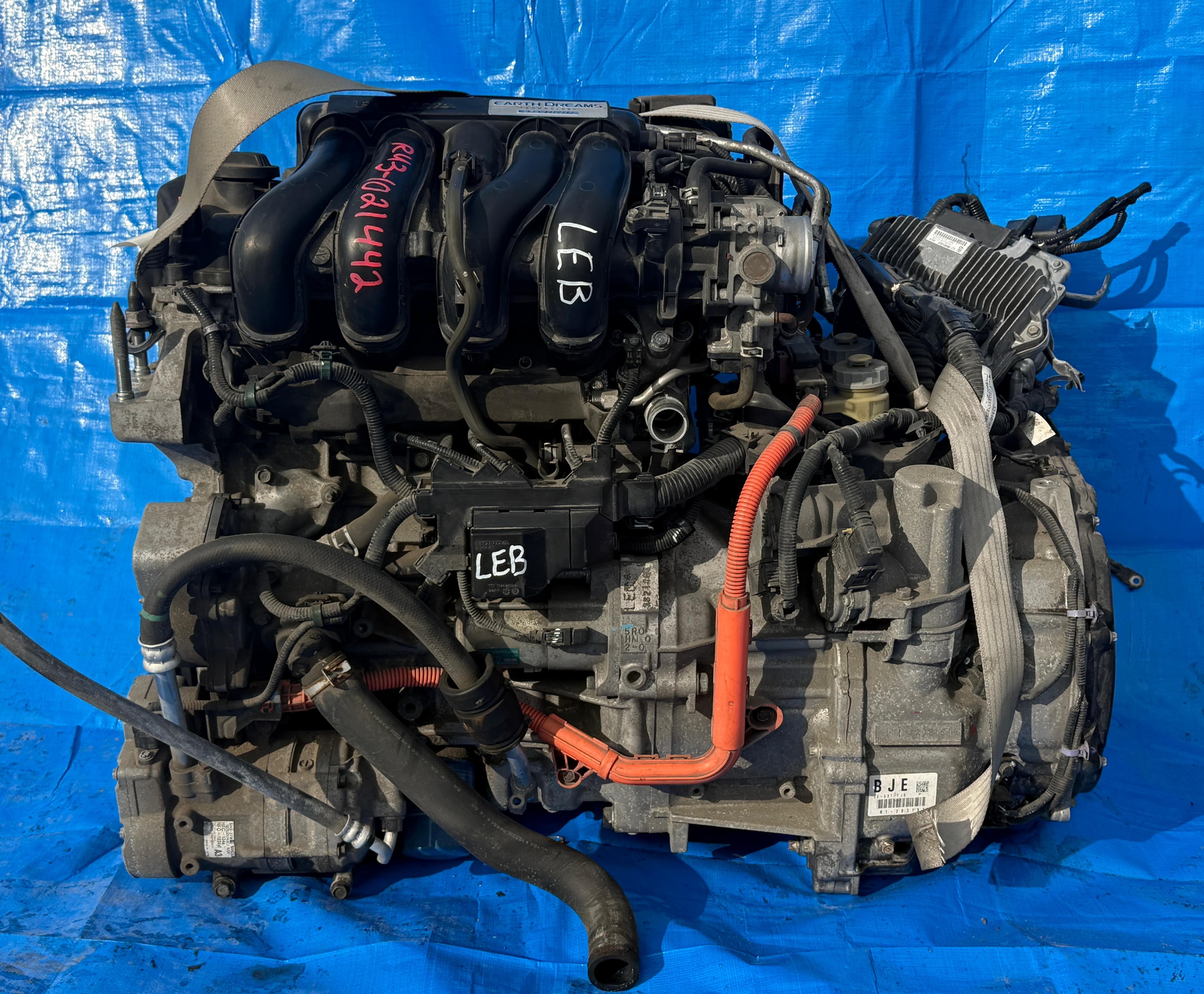 HONDA VEZEL - Stock ID AEN00064