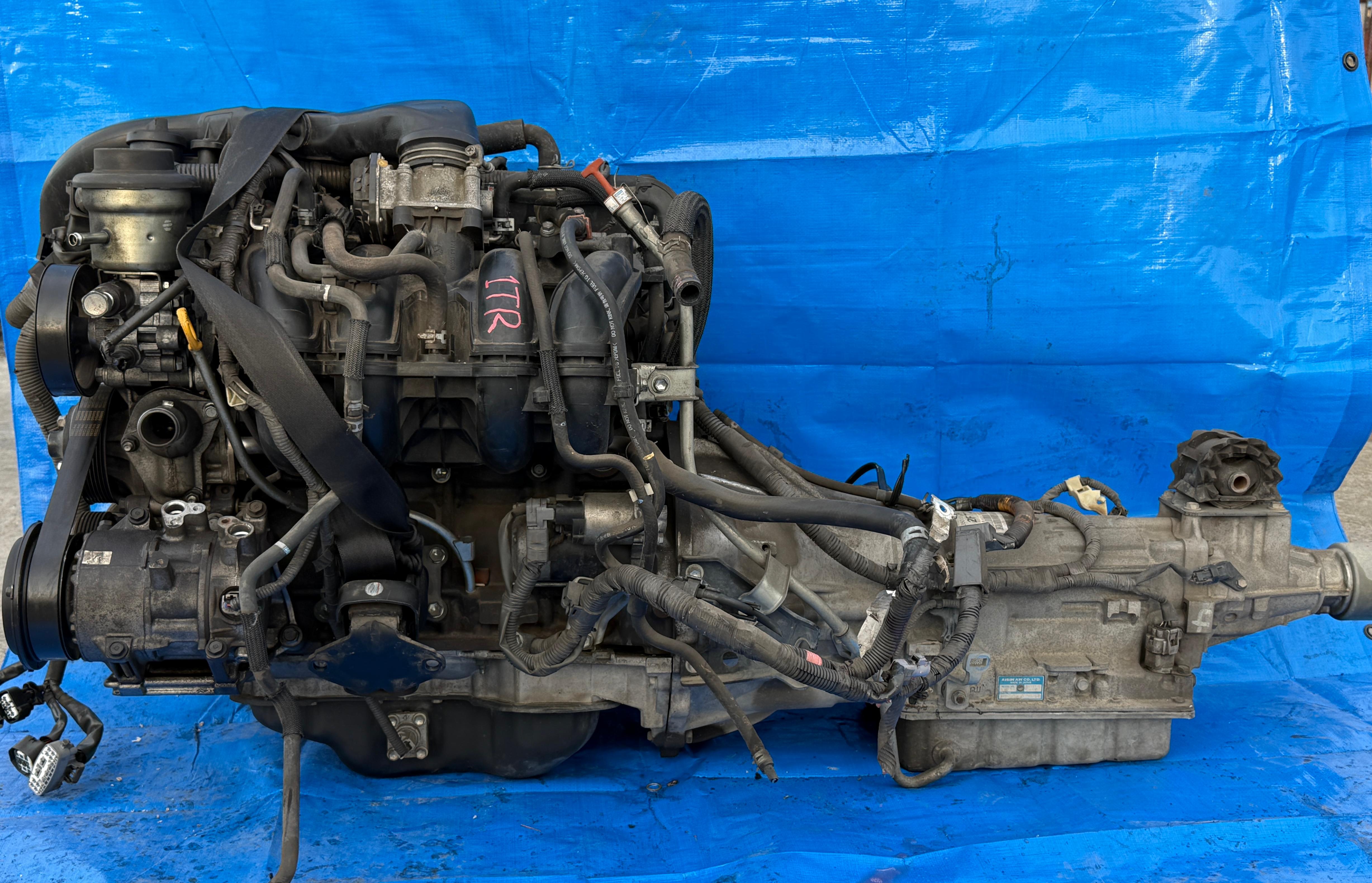 TOYOTA HIACE - Stock ID AEN00066