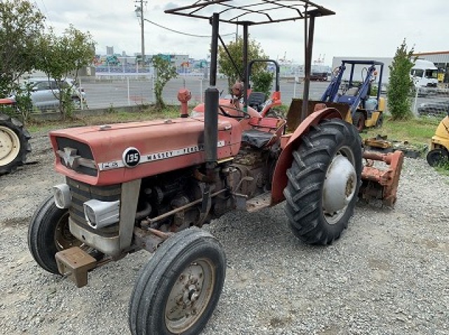 MASSEY FERGUSON Tractor - Stock ID AHM00388
