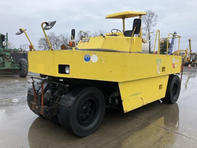 SAKAI tire roller 1998 - Stock ID AHM01678