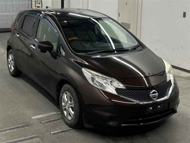 NISSAN