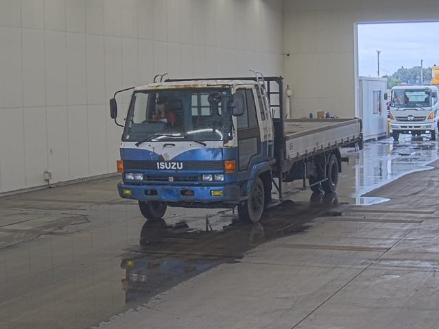ISUZU