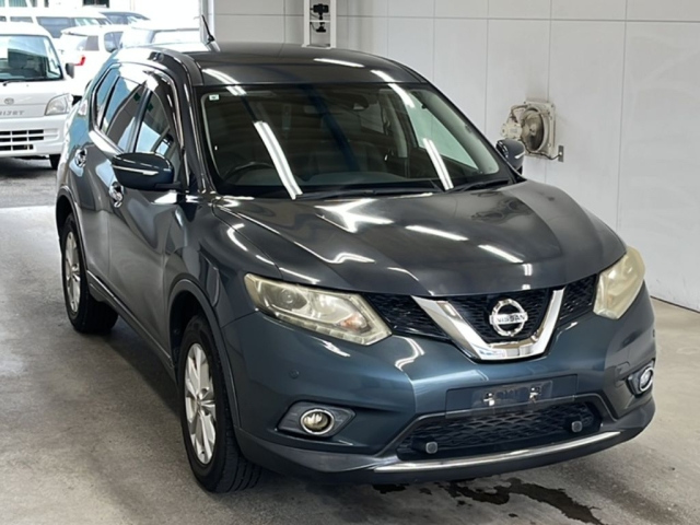 NISSAN