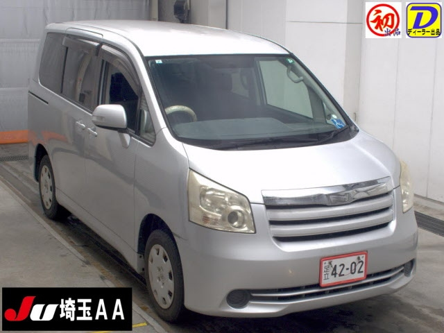 TOYOTA NOAH 2009 - Stock ID AT28616