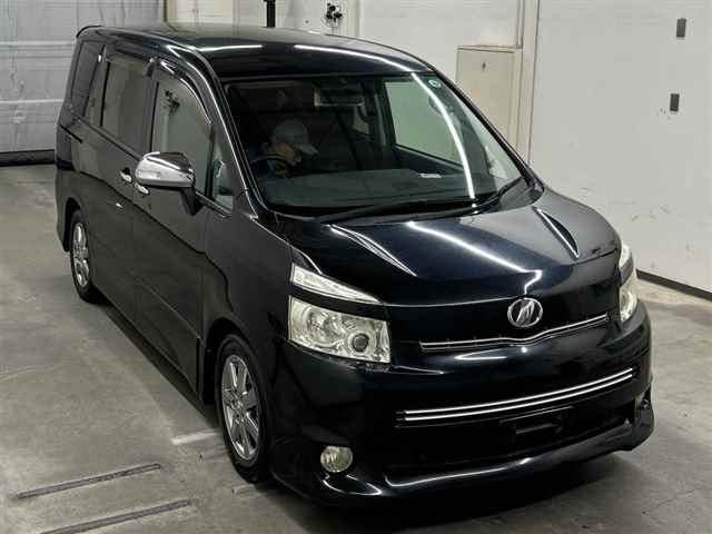 TOYOTA VOXY 2009 - Stock ID AT28634