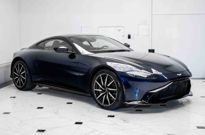 Aston Martin Vantage 2020 - Stock ID ATW00021
