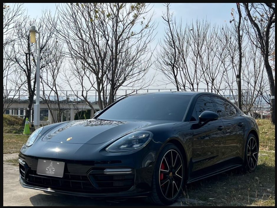 PORSCHE PANAMERA 2019 - Stock ID ATW00050