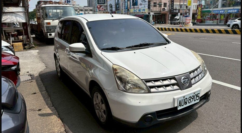 NISSAN LIVINA 2013 - Stock ID ATW00208