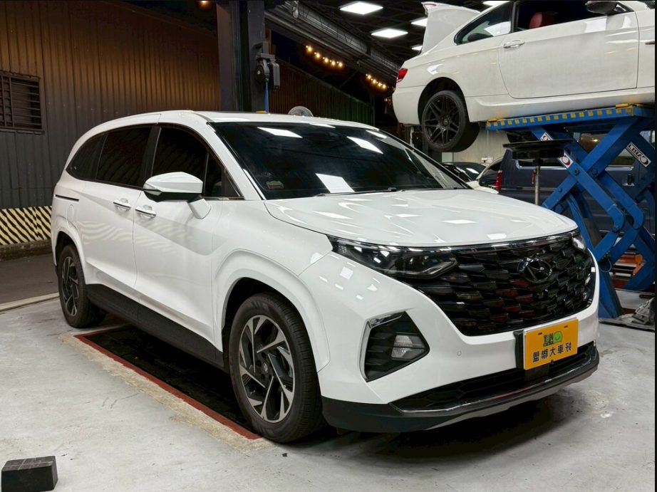 HYUNDAI CUSTIN 2023 - Stock ID ATW00220