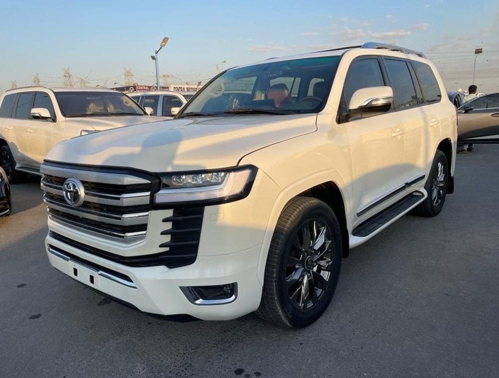 TOYOTA LAND CRUISER 2017 - Stock ID AUAE00018