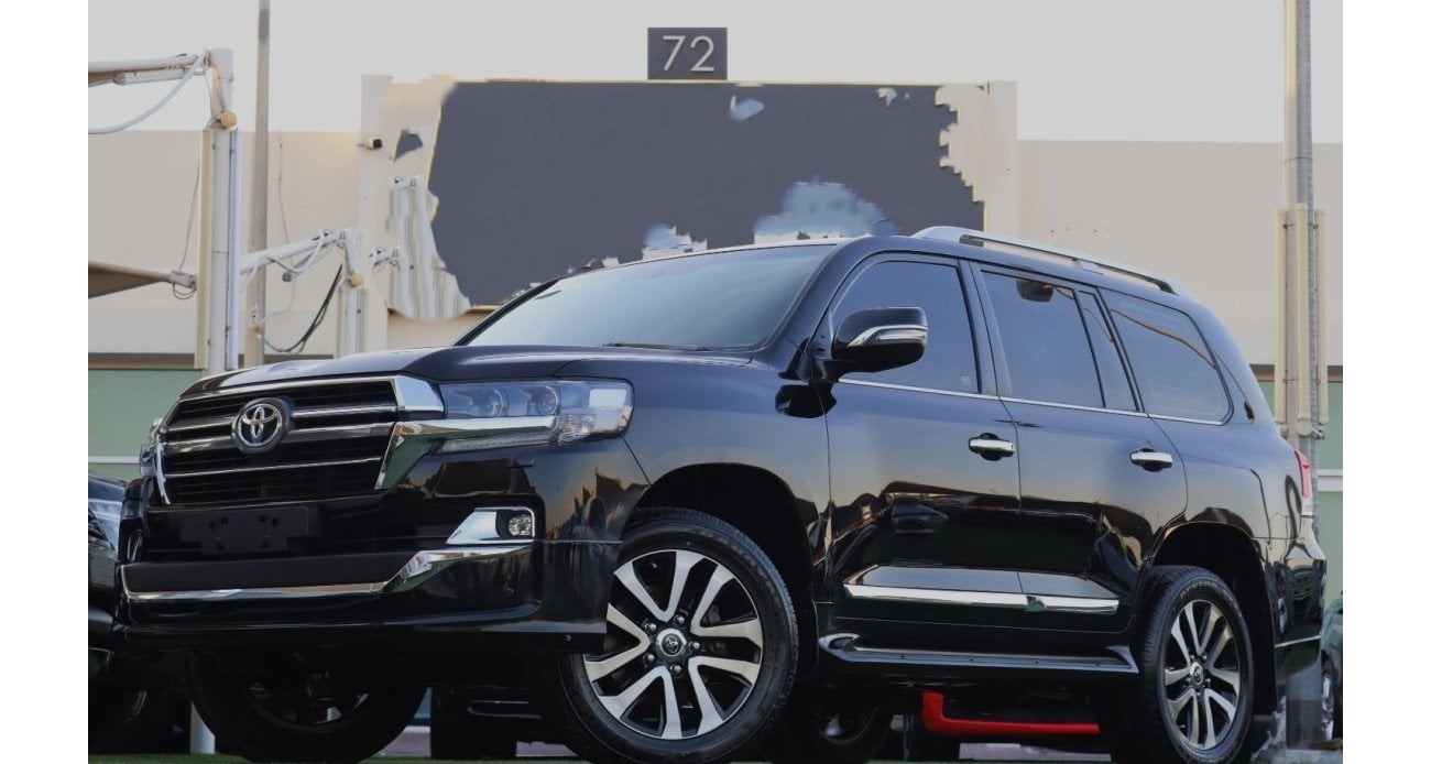 TOYOTA LAND CRUISER 2021 - Stock ID AUAE00045