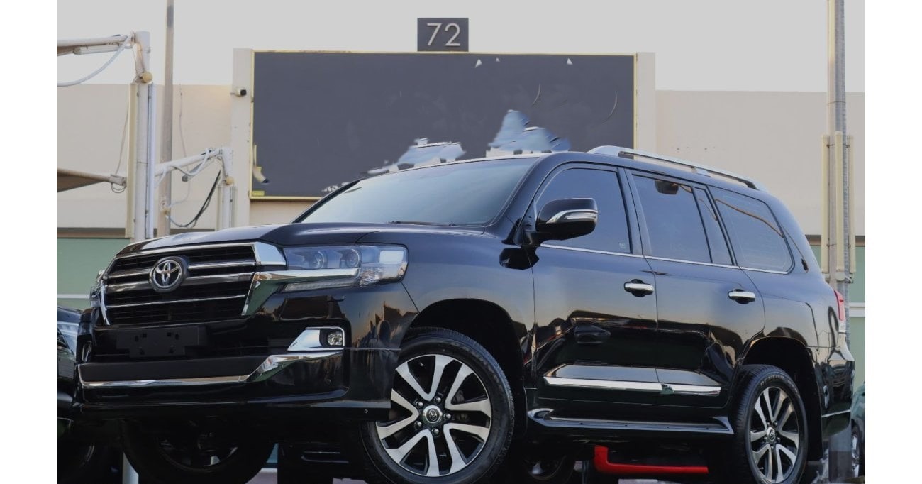 TOYOTA LAND CRUISER 2018 - Stock ID AUAE00046